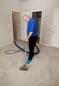 steam cleaning carpet mold